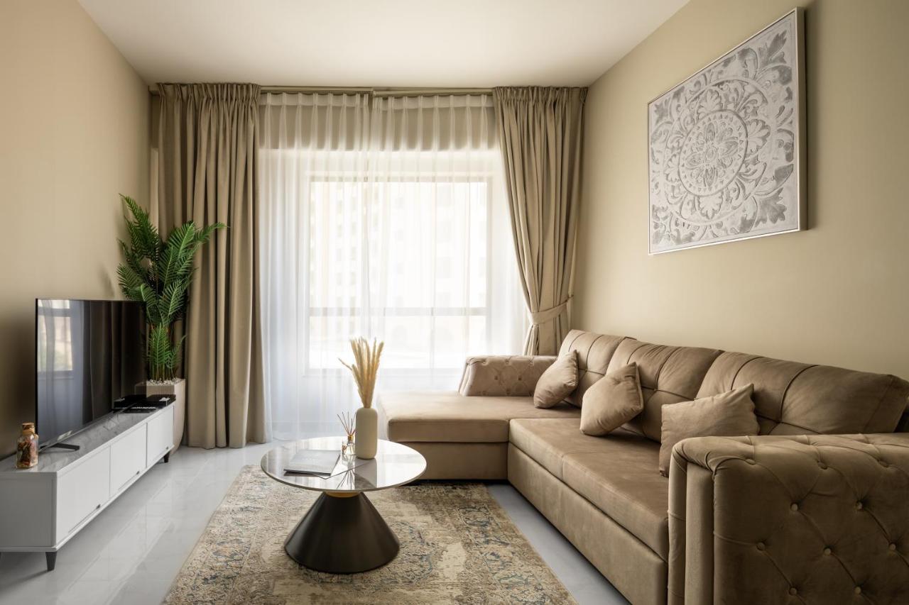 Apartamento Happy Academia Jbr Dubái Exterior foto