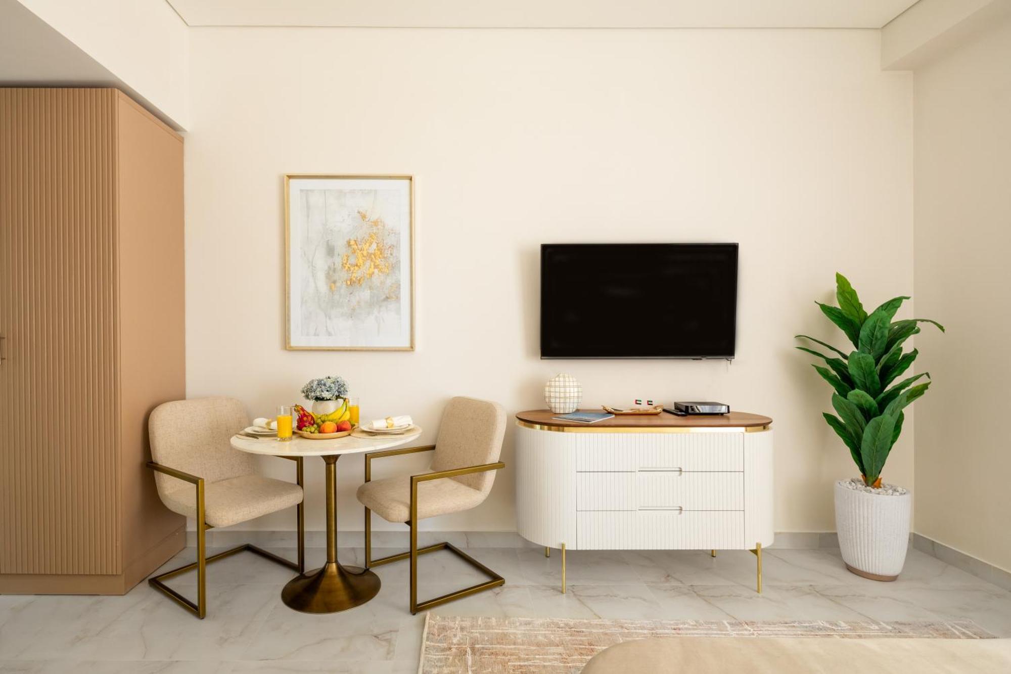 Apartamento Happy Academia Jbr Dubái Exterior foto